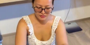 น้องสาวอวบเย่อควยฝรั่ง